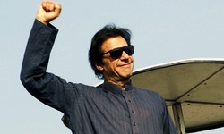 Imran accuses Altaf of terrorising Karachi